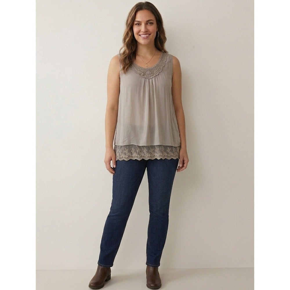 Tendenze Made in Italy Silk Lace Trim Sleeveless Blouse Taupe Size M 8561